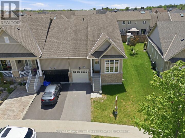 Property Photo:  56 Deacon Crescent  ON K9V 0L5 