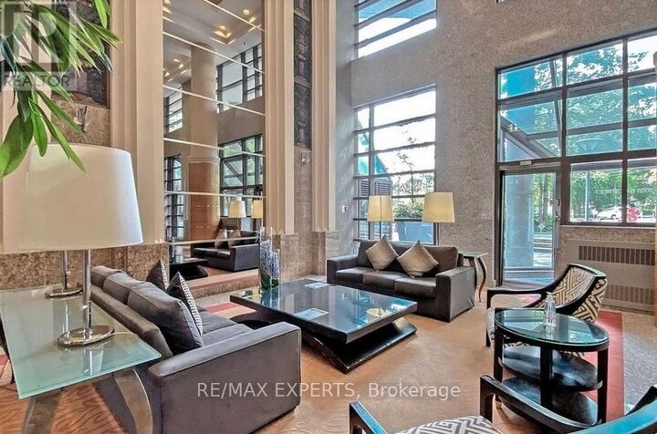 Property Photo:  1001 Bay Street 2117  ON M5S 3A6 