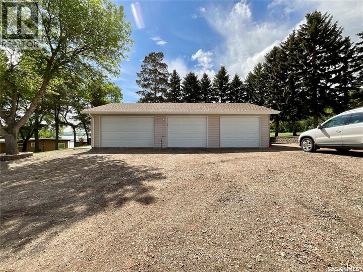 Property Photo:  1302 Tatanka Drive  SK S0C 4H0 