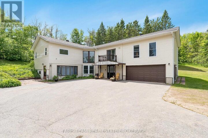Property Photo:  52 Old Scotia Place  ON L3V 0R7 
