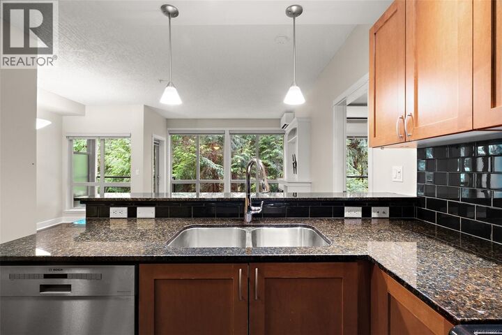 Property Photo: 631 Brookside Road 205 BC L1L 1L1