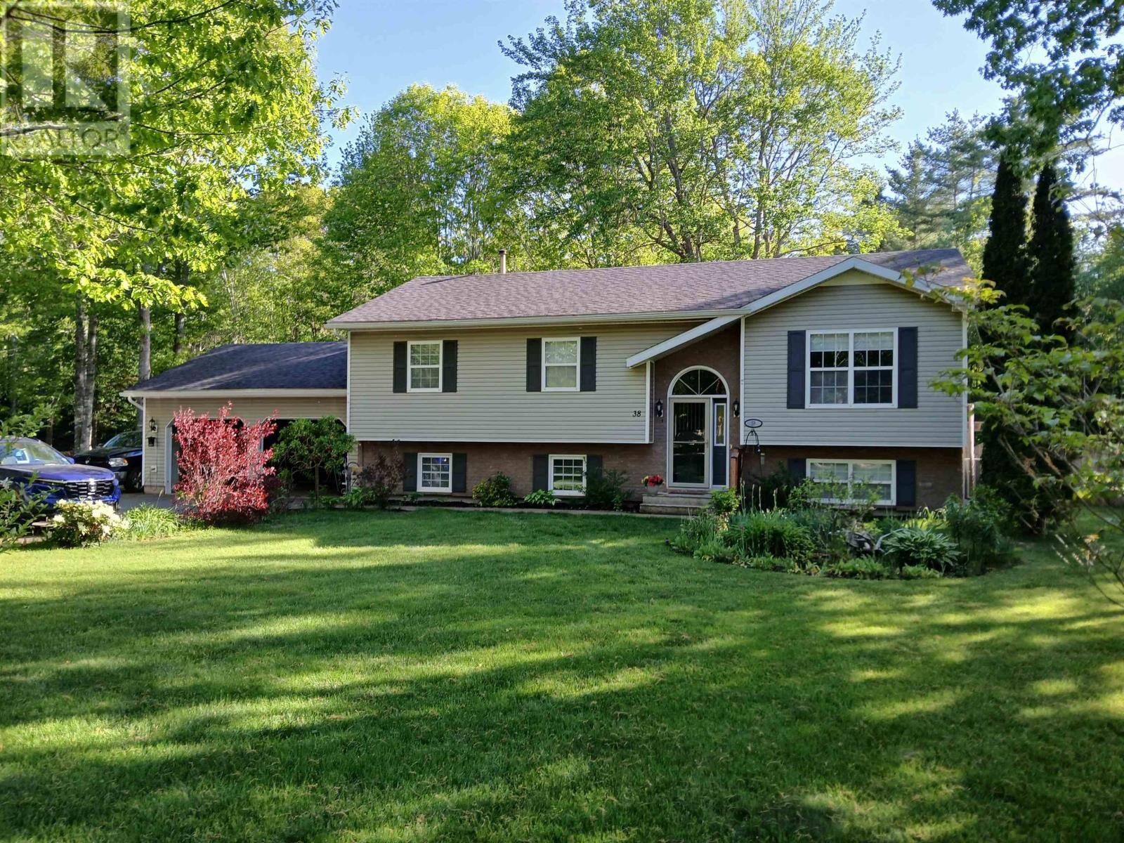 Property Photo: 38 Robie Avenue NS B0P 1R0