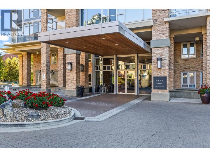 Property Photo: 1075 Sunset Drive 1904 BC V1Y 9Y9