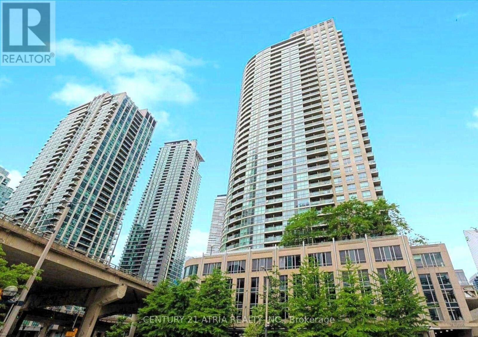 Property Photo: 18 Yonge Street 604 ON M5M 3G5