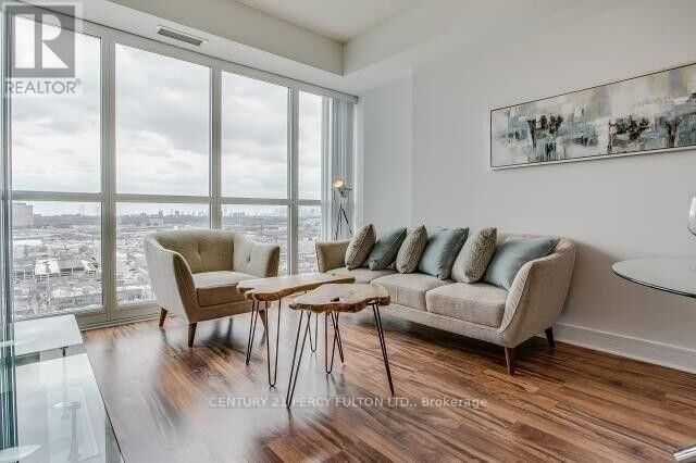 Property Photo: 35 Brian Peck Crescent 1510 ON M4G 0A5
