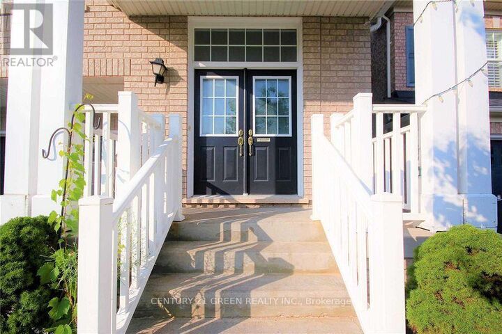 Property Photo:  5337 Longford Drive Upper  ON L5M 7Y8 