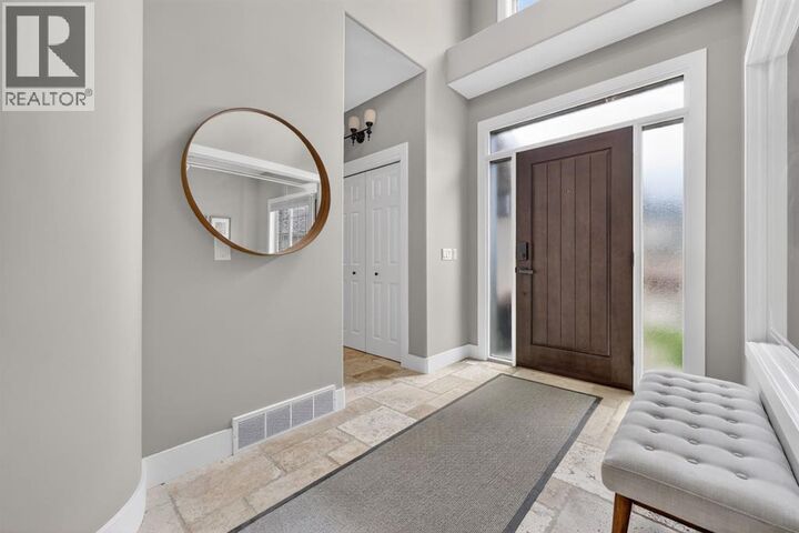 Property Photo: 46 Simcrest Manor Southwest AB T3H 4K2