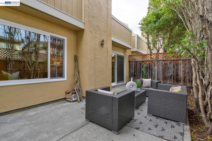 Property Photo:  1354 Dale Ave 9  CA 94040 