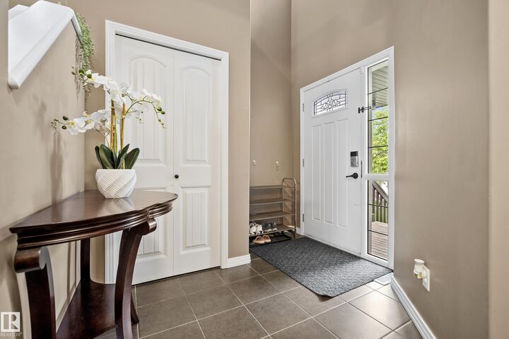 Property Photo:  6715 19 Avenue SW  AB T6X 0L9 