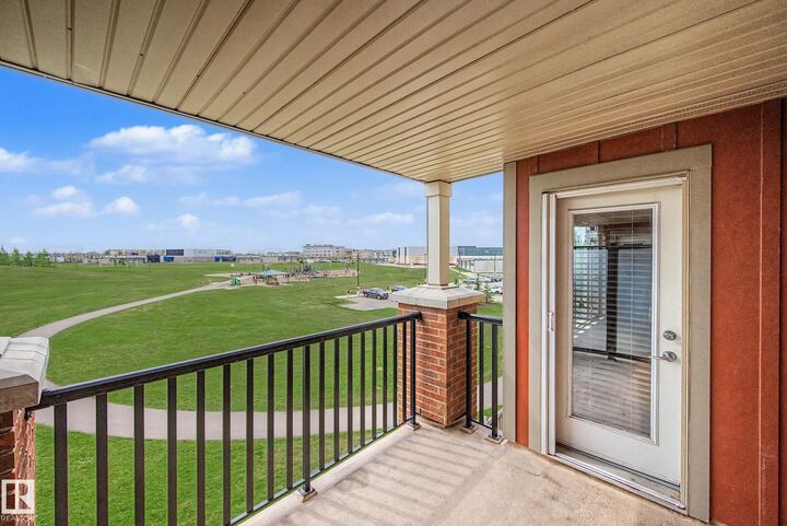 Property Photo:  3719 Whitelaw Lane NW 311  AB T6W 2C3 