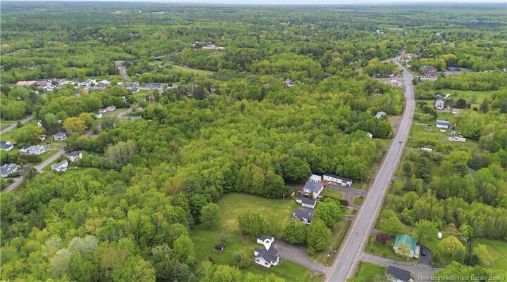 Property Photo:  305 Pleasant Drive  NB E4B 2S9 