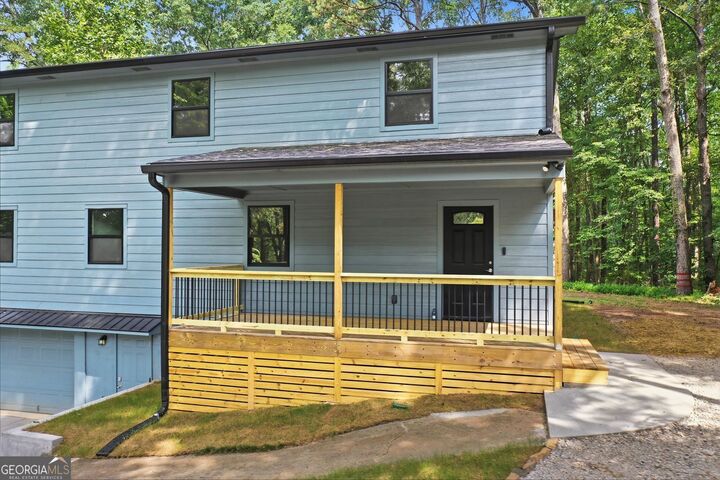 Property Photo: 4522 Bartow Carver Road SE GA 30102