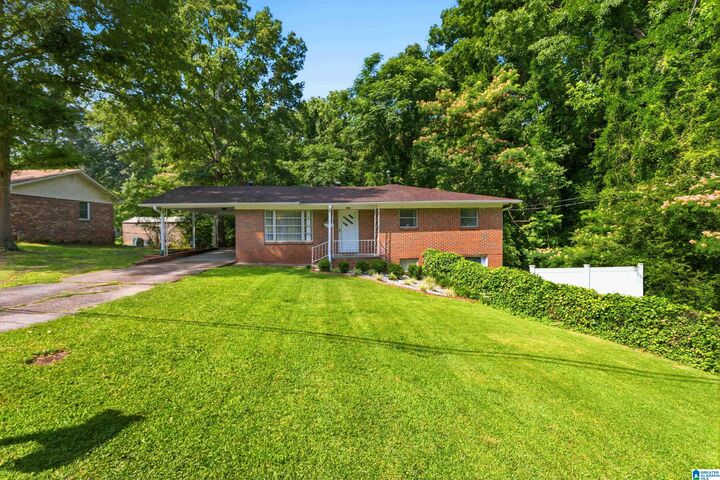 Property Photo: 5321 Highland Avenue AL 35005