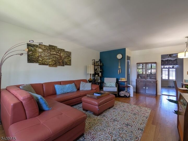 Property Photo: 9 West Ct 2B NJ 07090