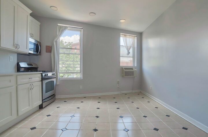 Property Photo: 730 Bergen Ave 4 NJ 07306