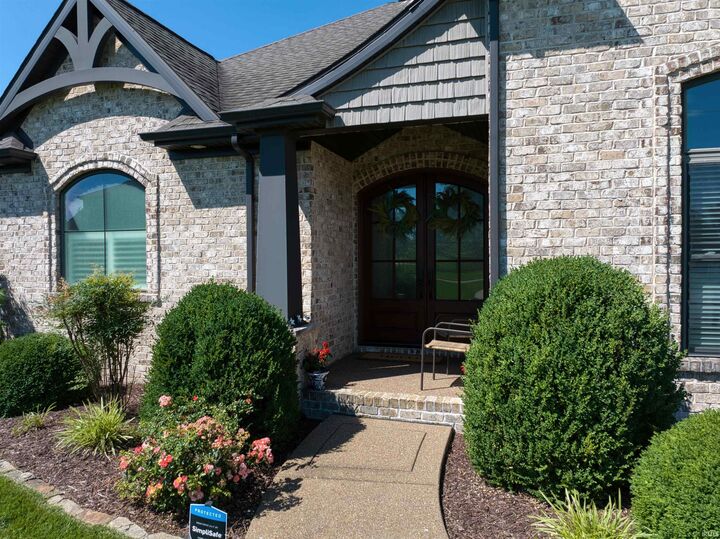Property Photo: 2221 Sable Way IN 47630