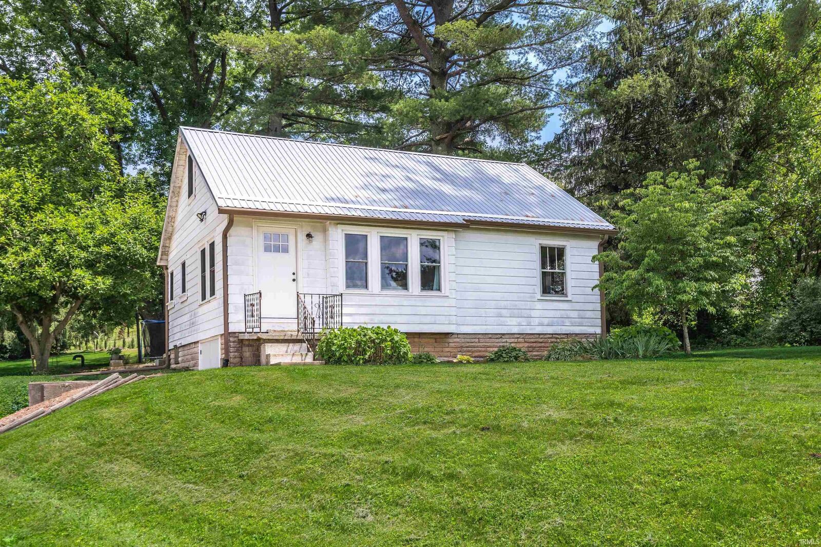 Property Photo:  6499 S Old State Road 37  IN 47401-8925 