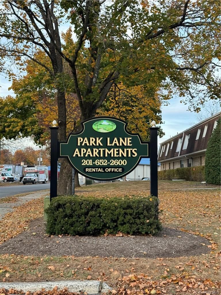 Property Photo: 202 Park Lane 202 NY 10990