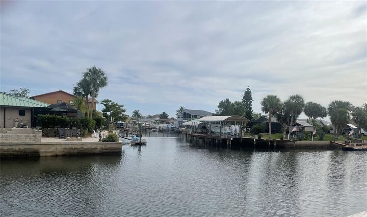 Property Photo: 7128 Southwind Drive FL 34667