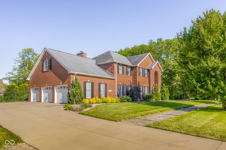 Property Photo: 2561 Apple Blossom Lane IN 47201