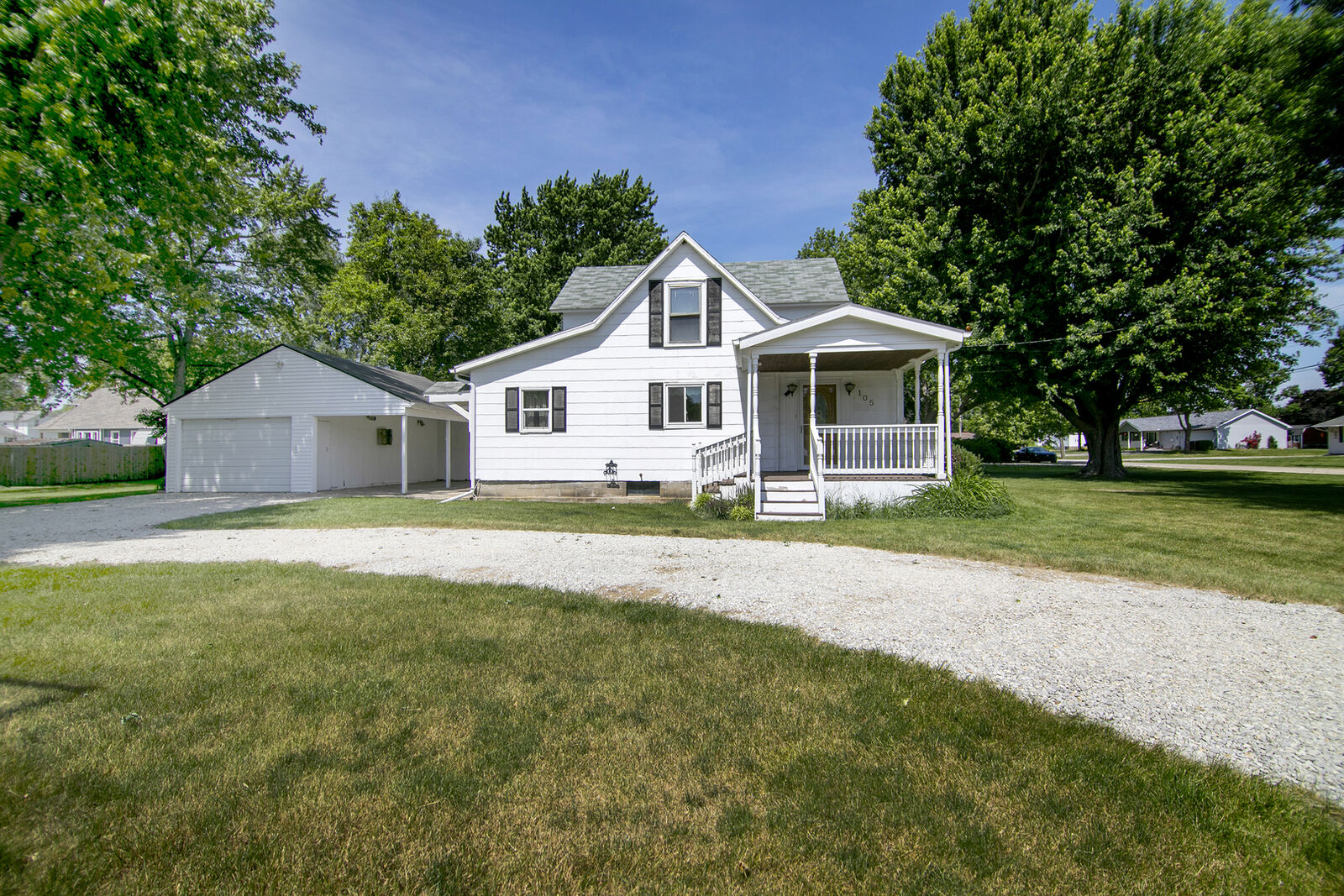 Property Photo:  105 N Sixth Street  IL 60911 