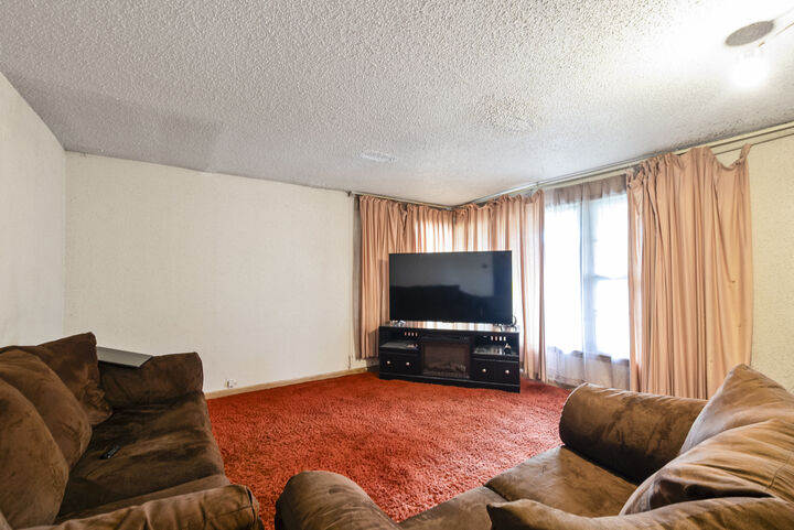 Property Photo:  11600 S Hale Avenue  IL 60643 