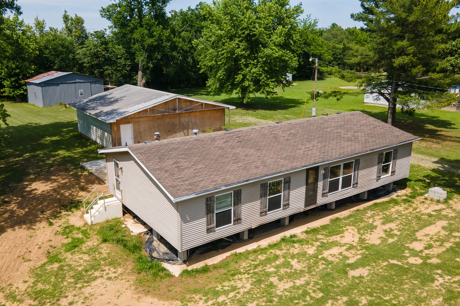 Property Photo: 17203 #9 Blacktop IL 62896