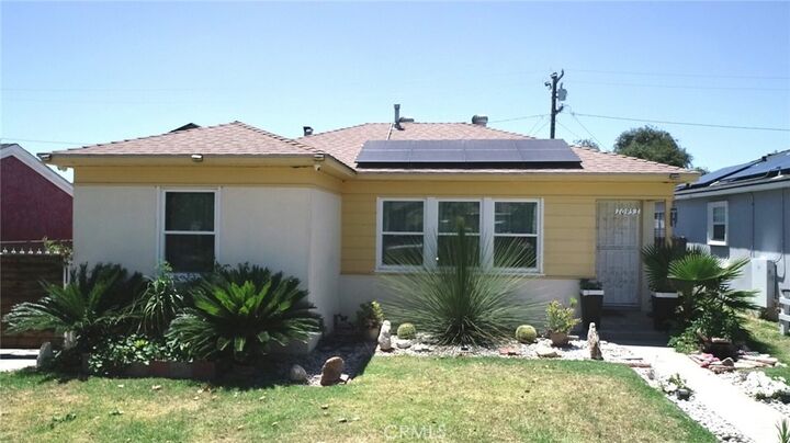 Property Photo:  10953 Sampson Avenue  CA 90262 