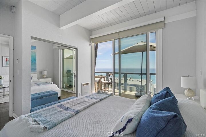Property Photo:  11940 Oceanaire Lane  CA 90265 