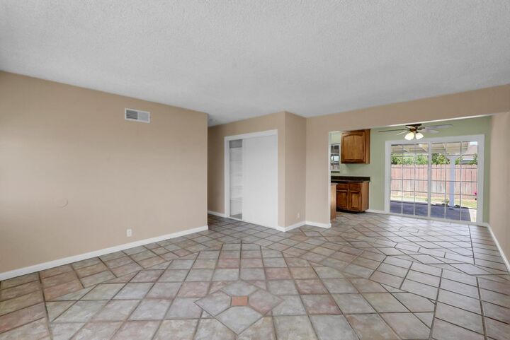 Property Photo: 309 Frances Street CA 95336