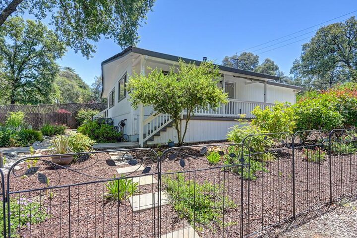 Property Photo: 11375 Dry Creek Road CA 95602
