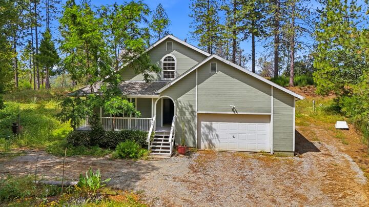 Property Photo: 10200 Stotler Avenue CA 95960
