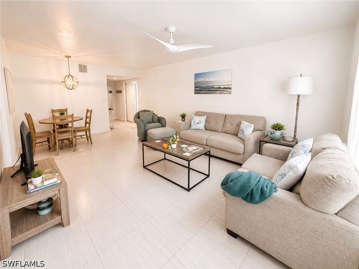Property Photo:  216 Bob O Link Way A  FL 34105 