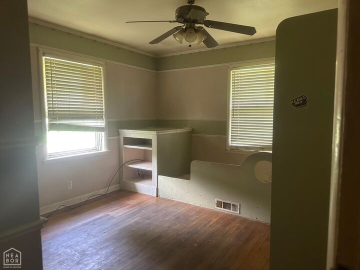 Property Photo:  1101 Broadway Street  AR 72315 