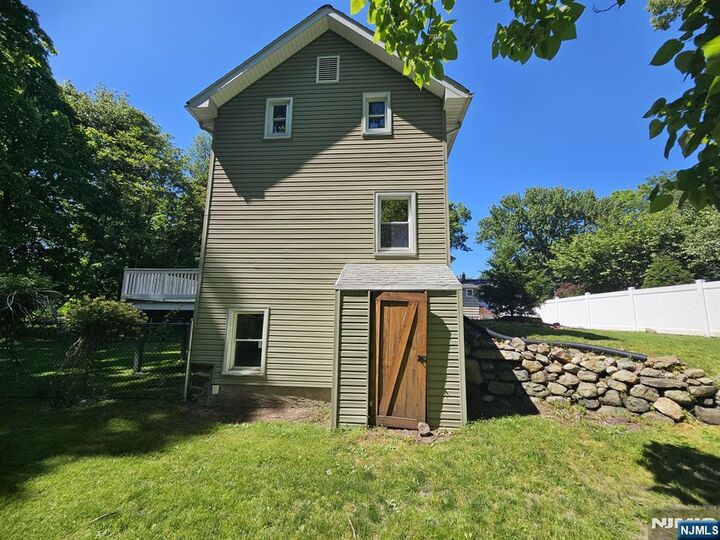 Property Photo:  116 Railroad Avenue  NJ 07430 