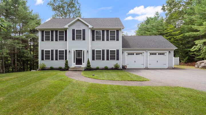 Property Photo:  178 Rolling Hill Drive  NH 03281 