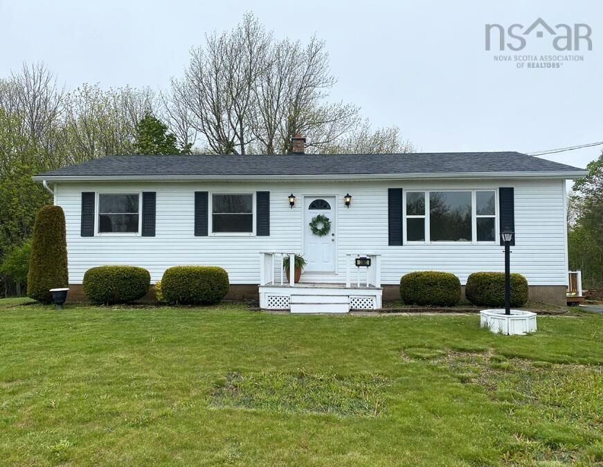 Property Photo: 3885 Prospect Road NS B4N 3V8