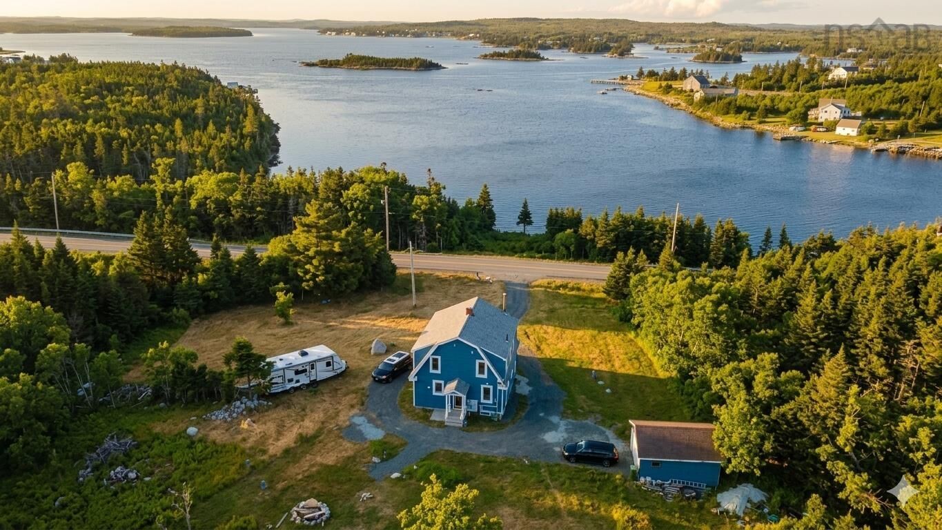 Photo de la propriété:  2351 Ostrea Lake Road  NS B0J 2L0 