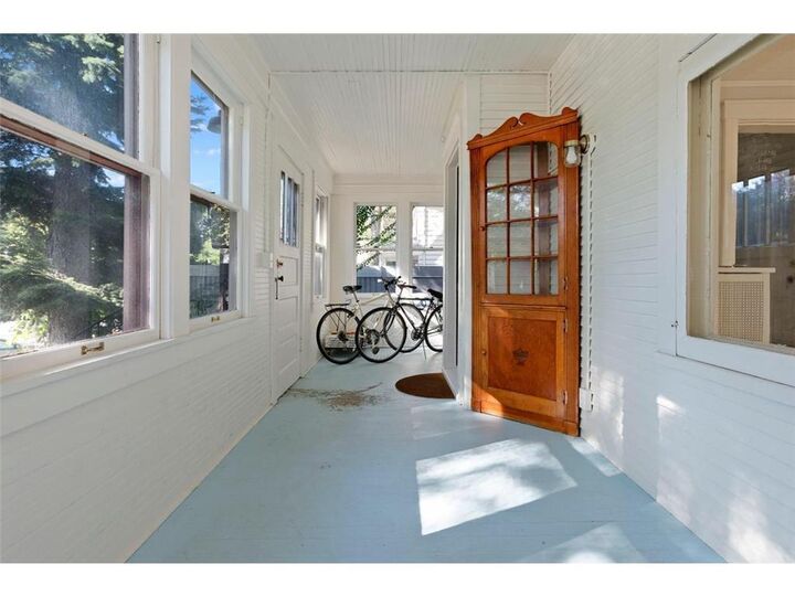 Property Photo:  2445 Lyndale Avenue S  MN 55405 