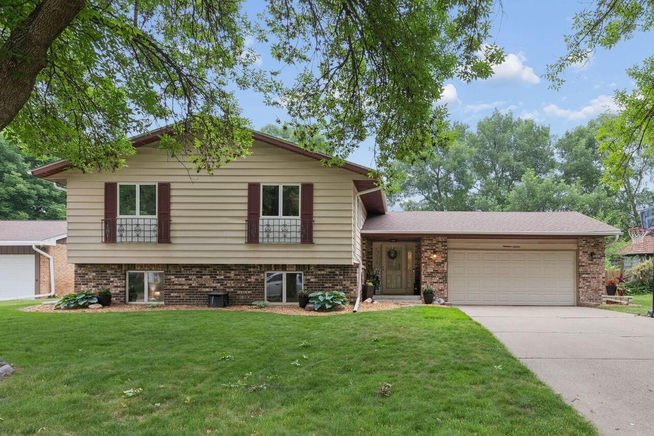 Property Photo: 1916 Evergreen Echo MN 55125