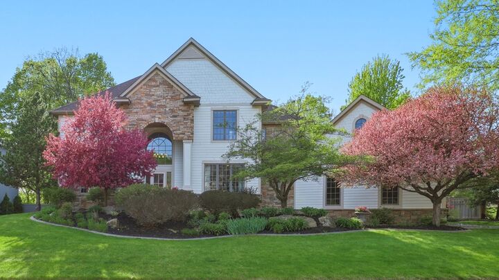 Property Photo:  8562 French Curve  MN 55347 