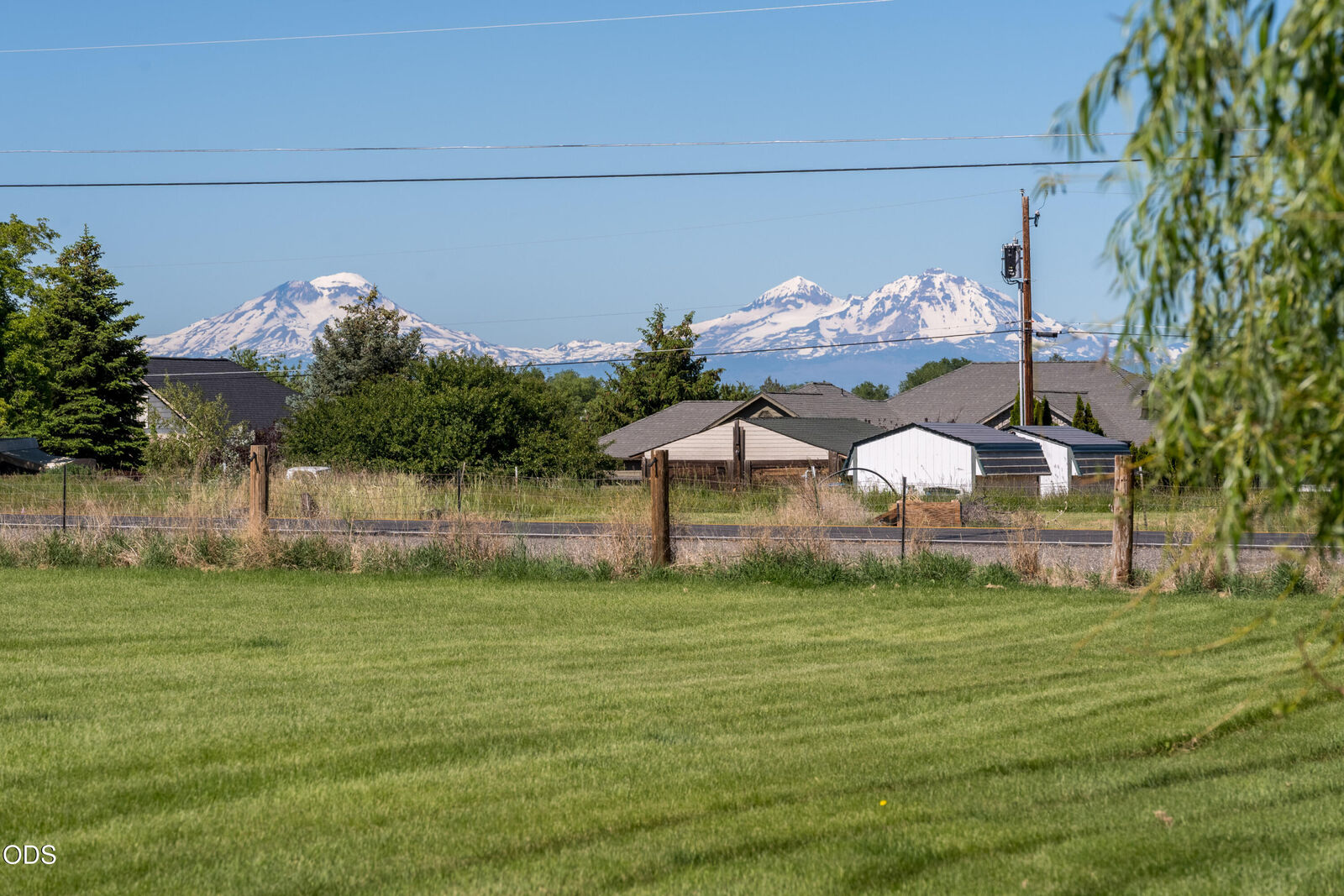 Property Photo: 409 G Avenue OR 97760