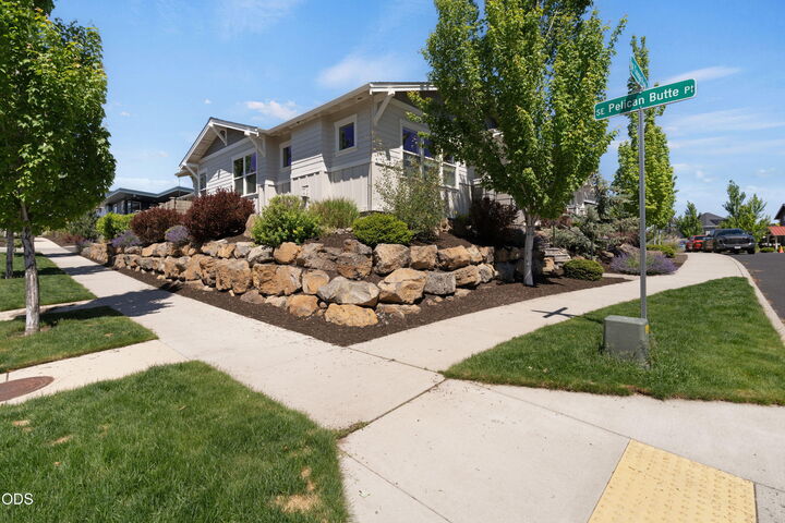 Property Photo:  20693 SE Cougar Peak Drive  OR 97702 