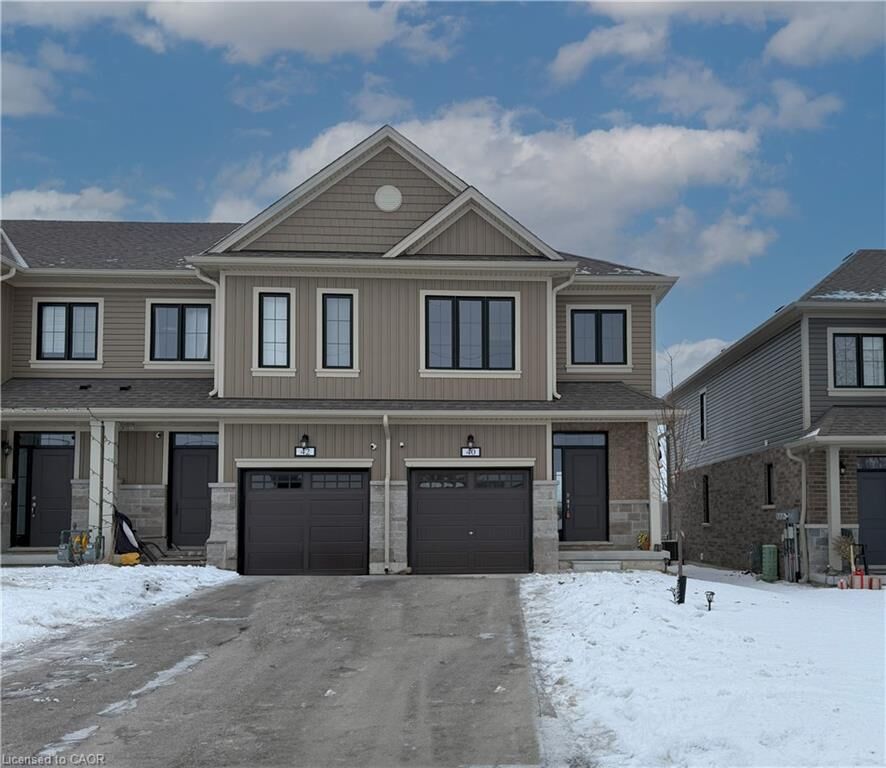 Property Photo:  40 Middleton Street  ON N0M 2M0 