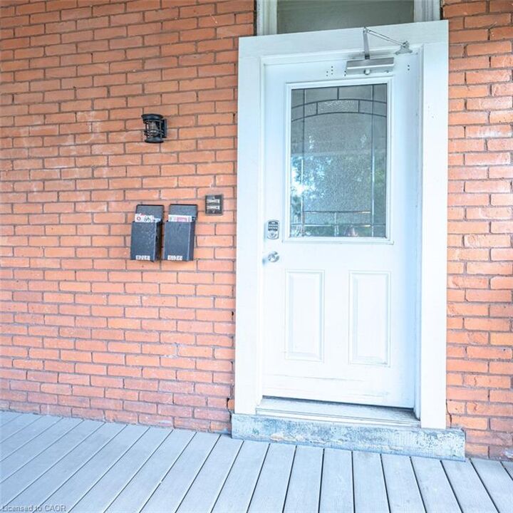 Property Photo:  11 Aikman Avenue Apt 1  ON L8M 1P6 