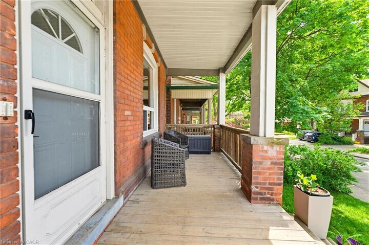 Property Photo:  25 Strathcona Avenue S 1  ON L8P 4J1 