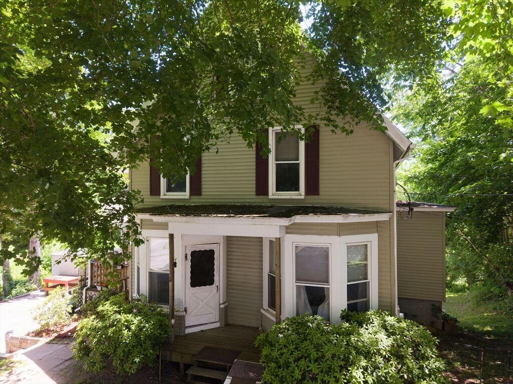 Property Photo:  52 Cherry Street  MA 01562 