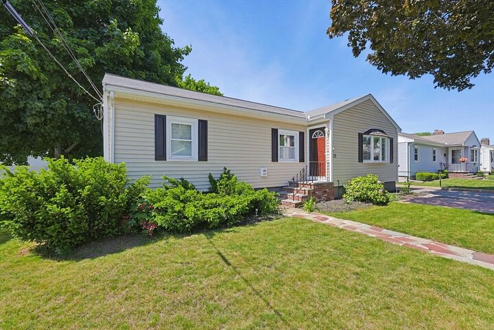 Property Photo: 23 Kosciusko St MA 01960