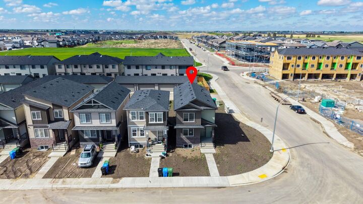 Property Photo: 160 Belvedere Park SE AB T2A 7G8