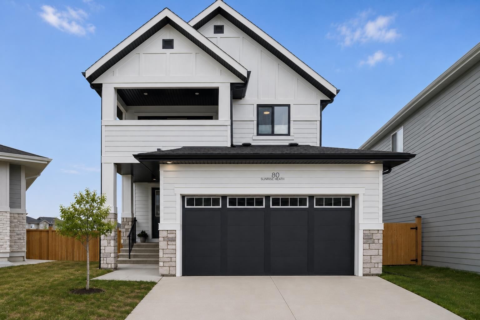 Property Photo:  80 Sunrise Heath  AB T4C 3C5 